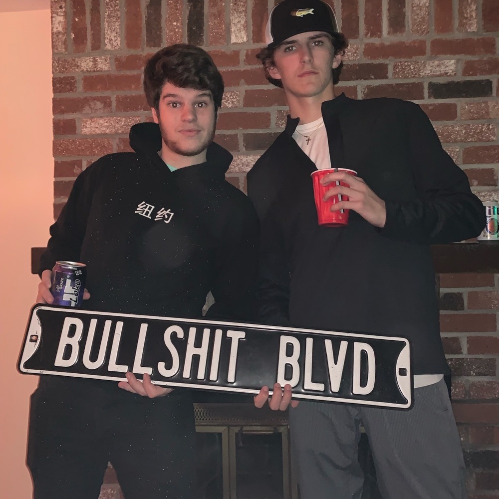 Meet your Posher, Jackson